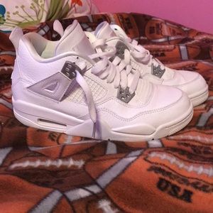 Air Jordan Pure Money’s